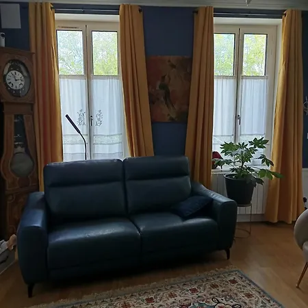 D'hotes Ioreille Nocleg ze śniadaniem 3*