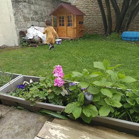 D'hotes Ioreille Nocleg ze śniadaniem 3*